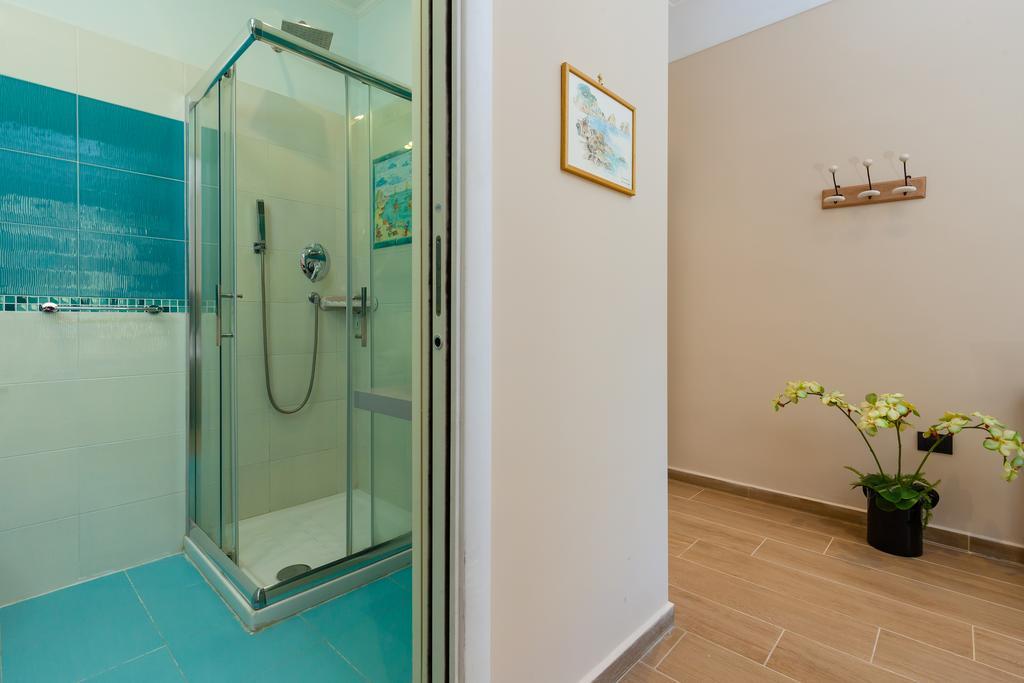 B&B Giacomino ซอร์เรนโต ภายนอก รูปภาพ