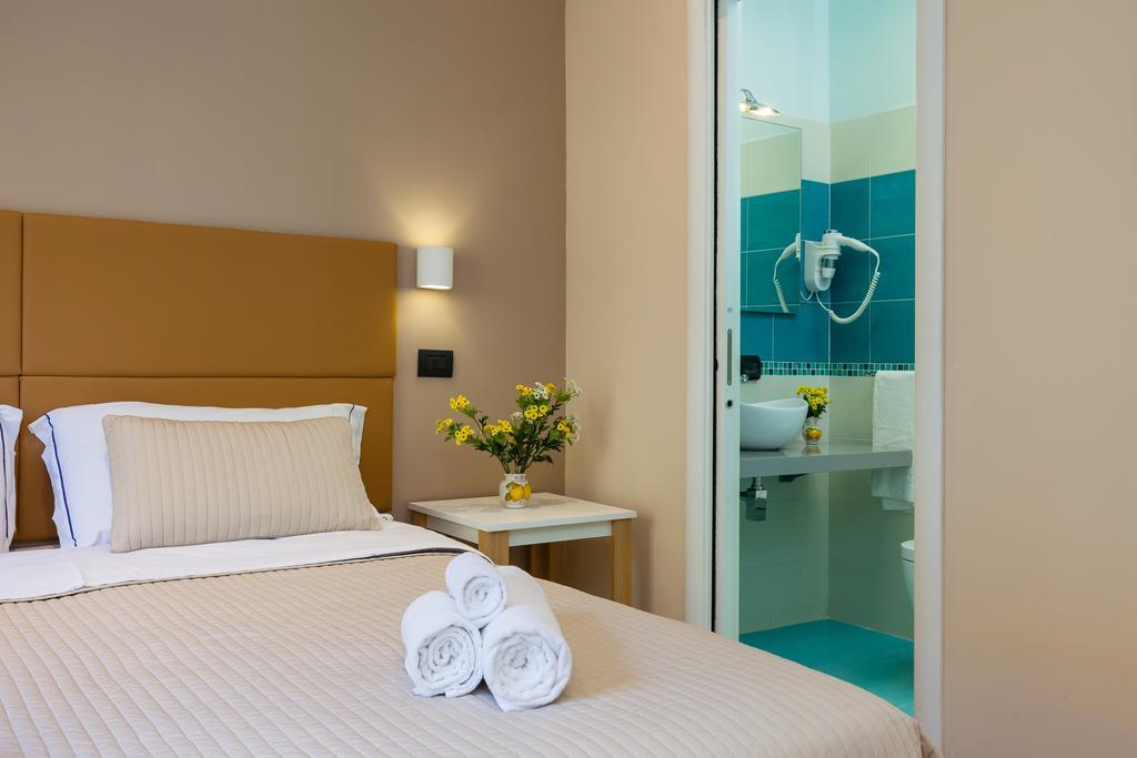 B&B Giacomino ซอร์เรนโต ภายนอก รูปภาพ