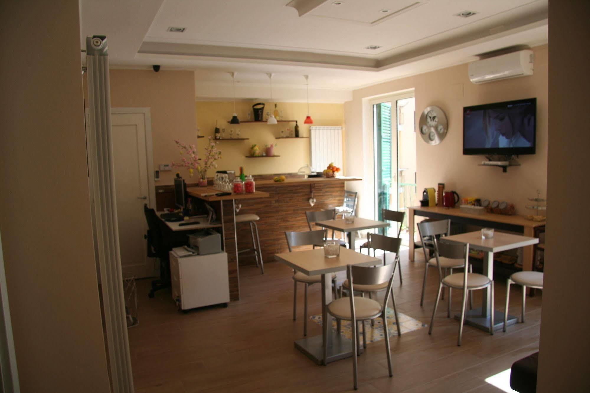 B&B Giacomino ซอร์เรนโต ภายนอก รูปภาพ
