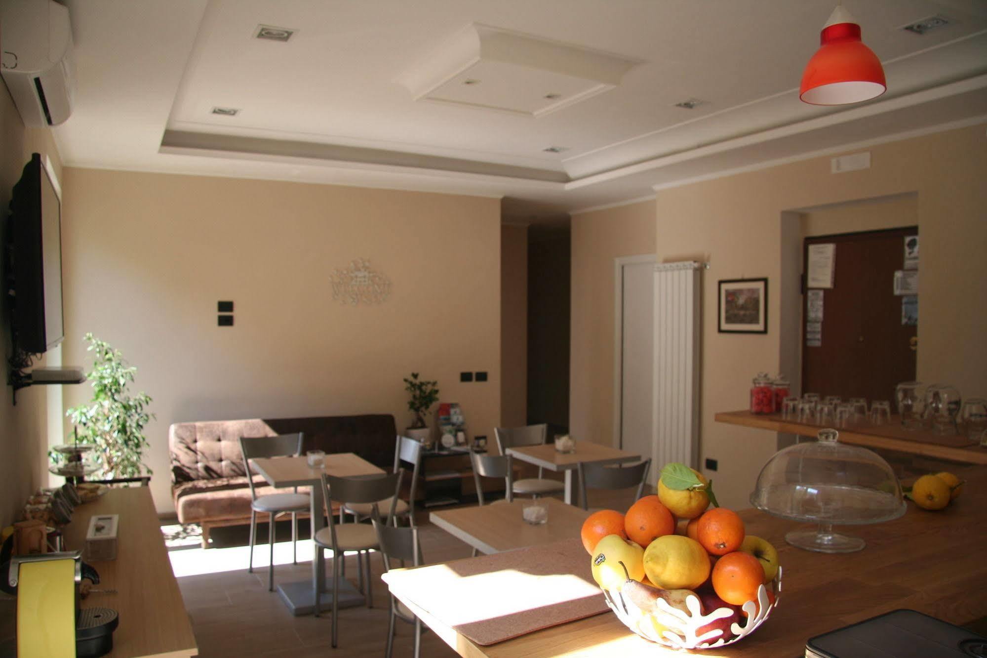 B&B Giacomino ซอร์เรนโต ภายนอก รูปภาพ